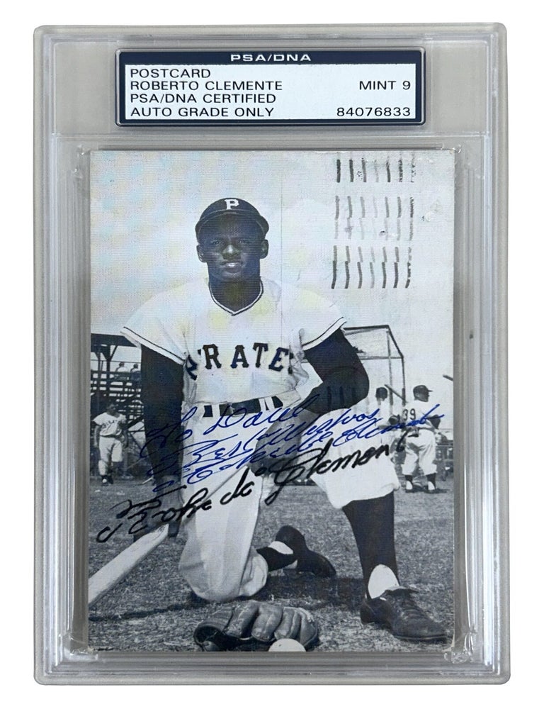 Item #RCL001 Signed Roberto Clemente Postcard. Roberto Clemente.